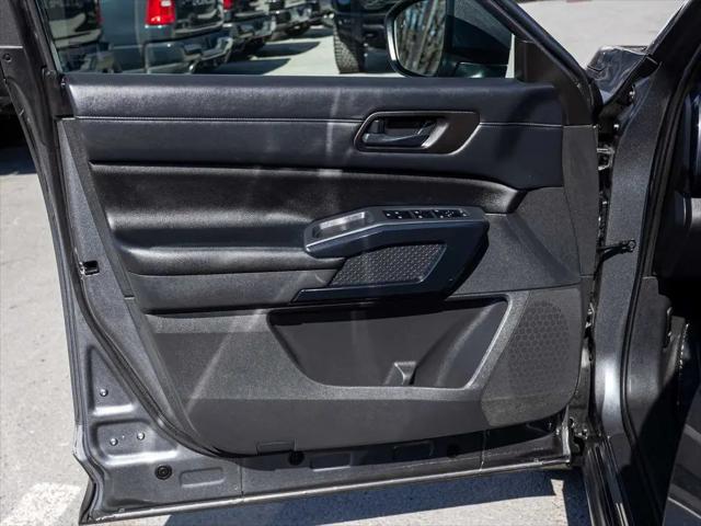 2023 Nissan Pathfinder SV 4WD