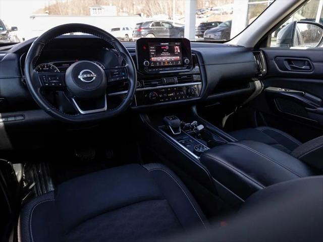 2023 Nissan Pathfinder SV 4WD