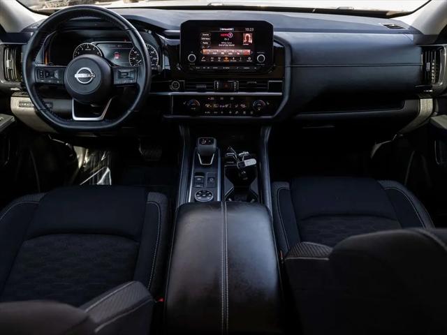 2023 Nissan Pathfinder SV 4WD
