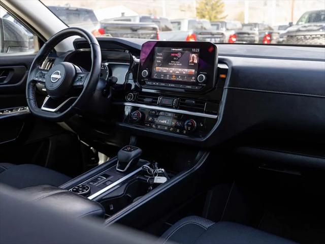 2023 Nissan Pathfinder SV 4WD
