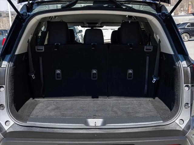 2023 Nissan Pathfinder SV 4WD