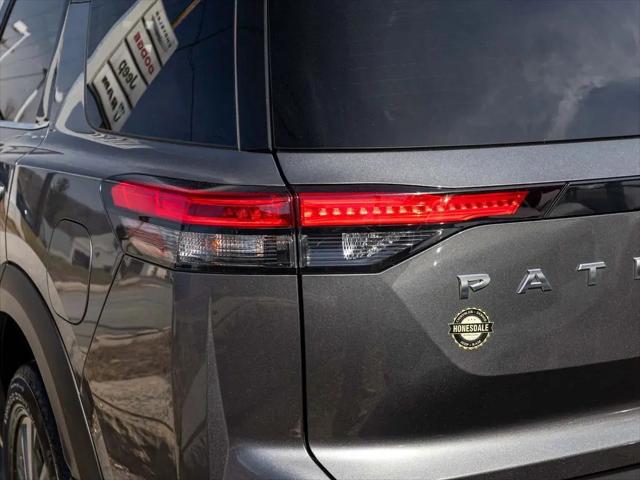 2023 Nissan Pathfinder SV 4WD