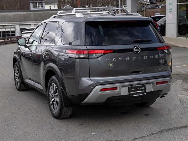 2023 Nissan Pathfinder SL 4WD