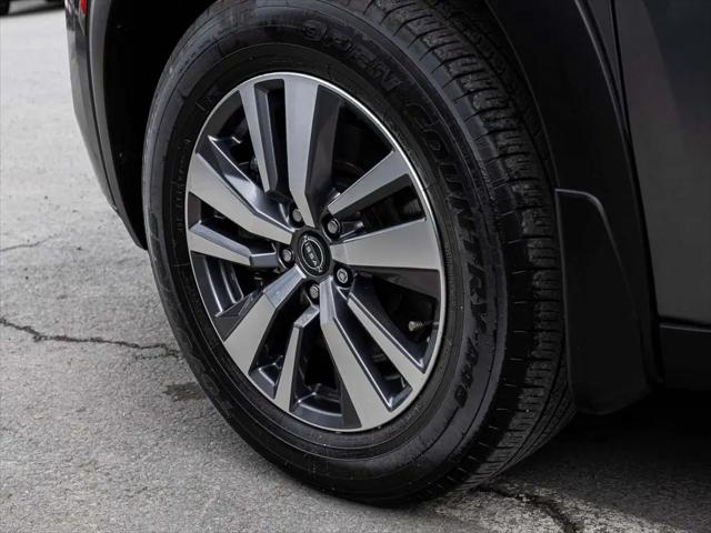 2023 Nissan Pathfinder SL 4WD