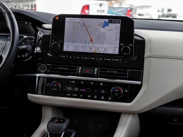 2023 Nissan Pathfinder SL 4WD