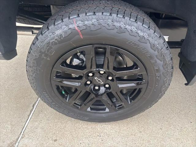 2026 Chevrolet Silverado 1500 4WD Crew Cab Short Bed LT Trail Boss