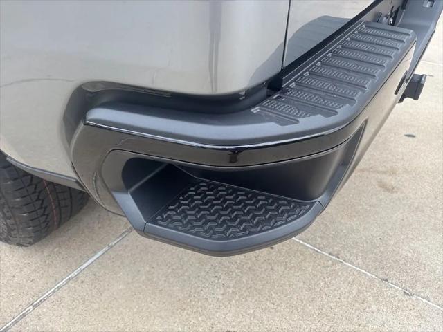 2026 Chevrolet Silverado 1500 4WD Crew Cab Short Bed LT Trail Boss