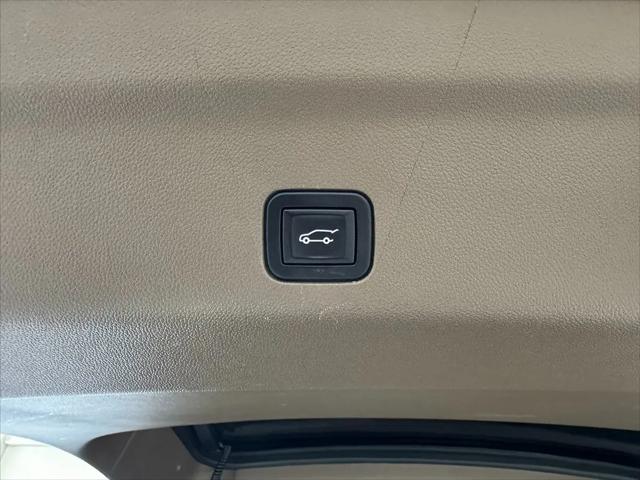 2023 GMC Yukon 4WD Denali