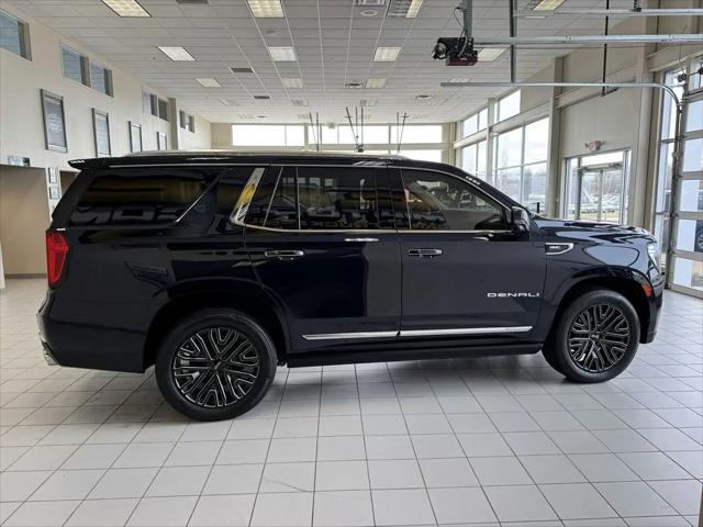 2023 GMC Yukon 4WD Denali