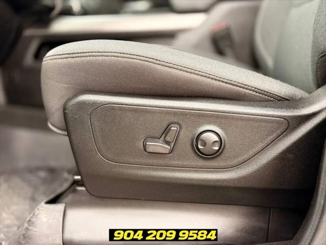 2023 Ram 1500 Big Horn Crew Cab 4x4 5'7" Box