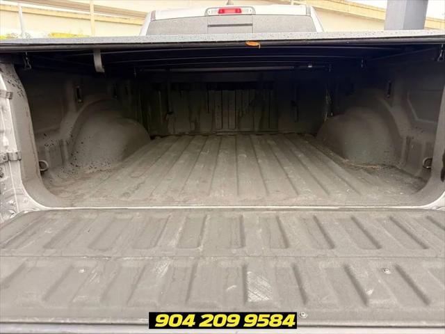 2023 Ram 1500 Big Horn Crew Cab 4x4 5'7" Box