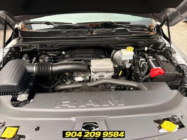 2023 Ram 1500 Big Horn Crew Cab 4x4 5'7" Box