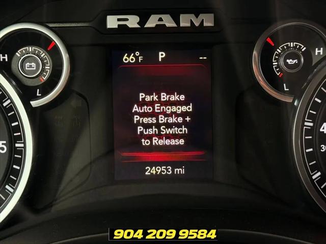 2023 Ram 1500 Big Horn Crew Cab 4x4 5'7" Box