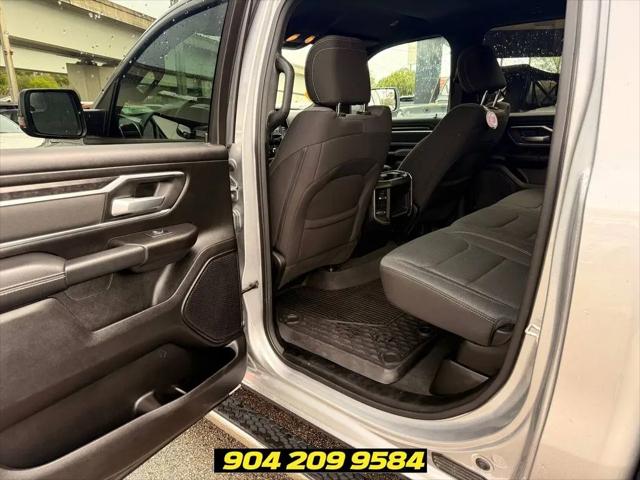 2023 Ram 1500 Big Horn Crew Cab 4x4 5'7" Box