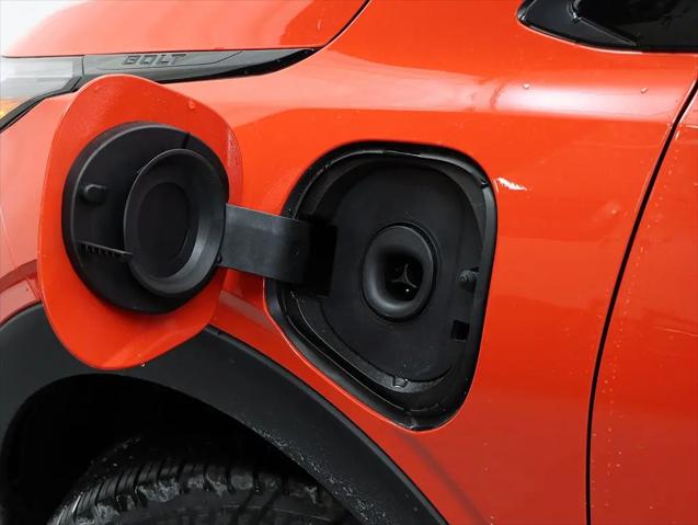 2027 Chevrolet Bolt RS FWD