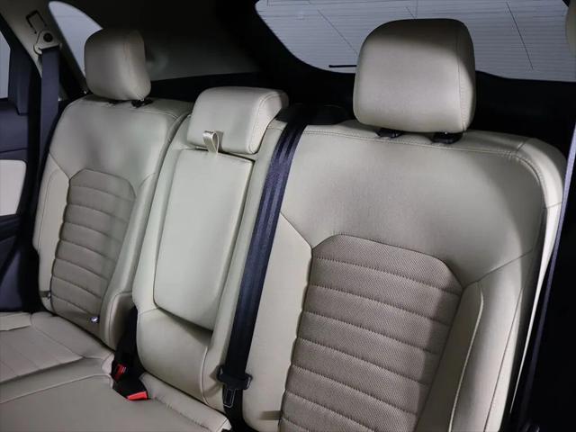 2024 Ford Edge SE