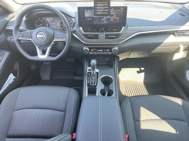 2026 Nissan Altima SV FWD