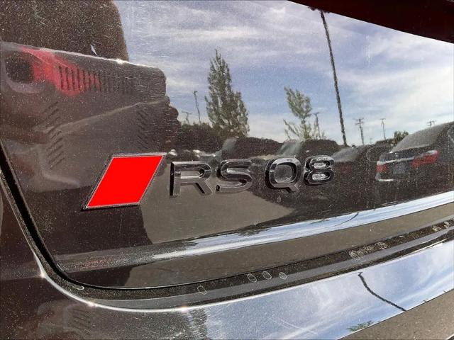 2025 Audi RS Q8 quattro Tiptronic