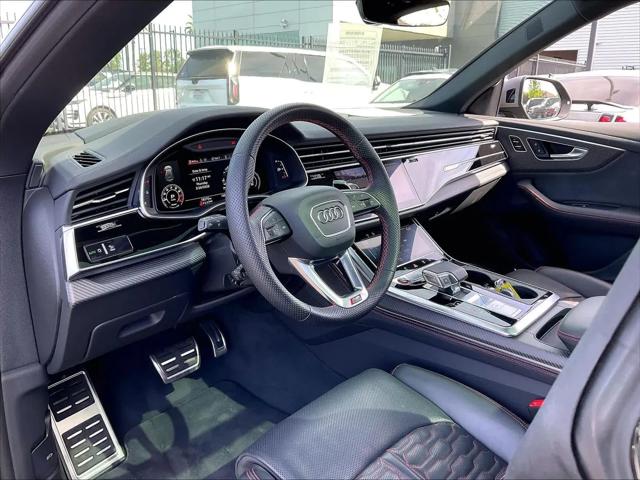 2025 Audi RS Q8 quattro Tiptronic