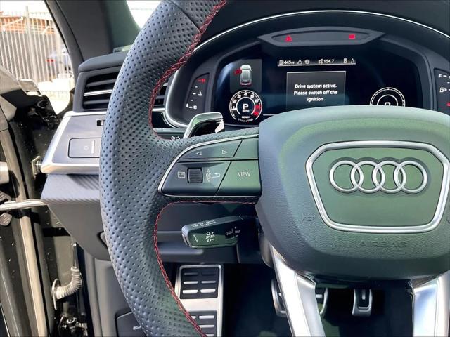 2025 Audi RS Q8 quattro Tiptronic
