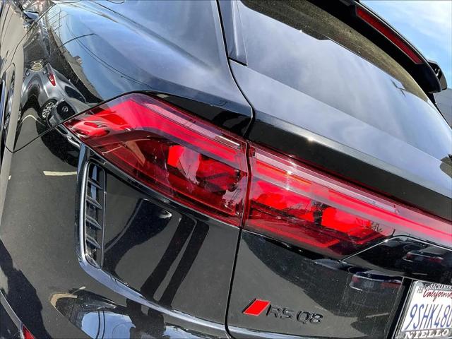 2025 Audi RS Q8 quattro Tiptronic