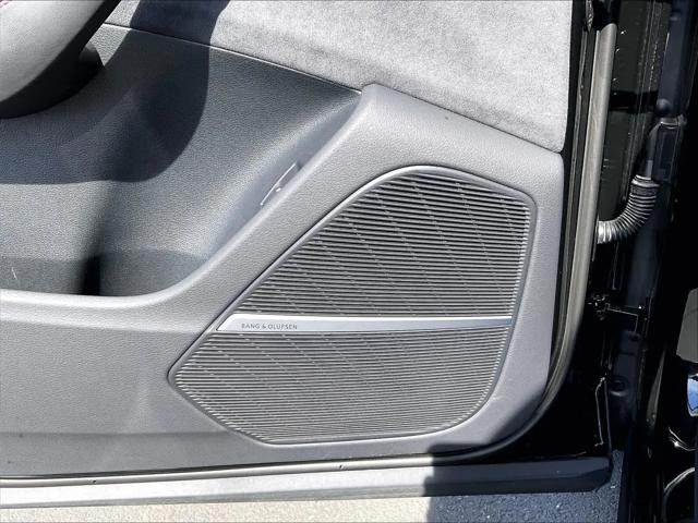 2025 Audi RS Q8 quattro Tiptronic