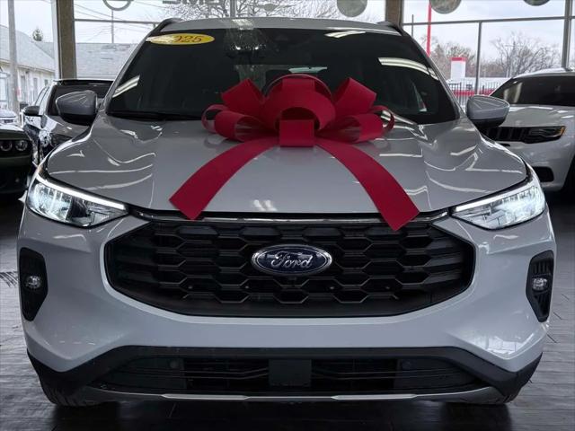 2025 Ford Escape ST-Line Select