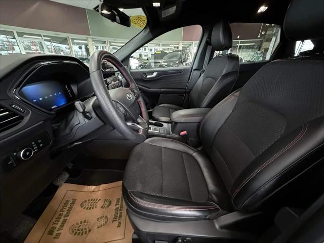 2025 Ford Escape ST-Line Select