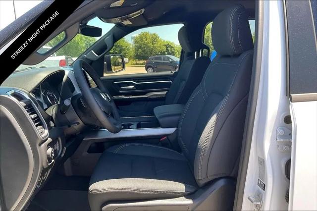 2026 Ram 1500 Big Horn Crew Cab 4x4 5'7" Box