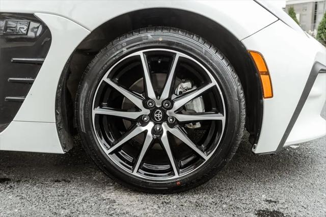 2024 Toyota GR86 Base