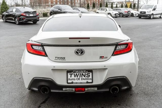 2024 Toyota GR86 Base