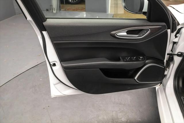 2022 Alfa Romeo Giulia Ti AWD
