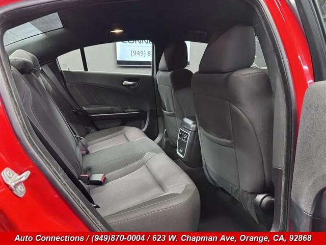 2022 Dodge Charger SXT RWD