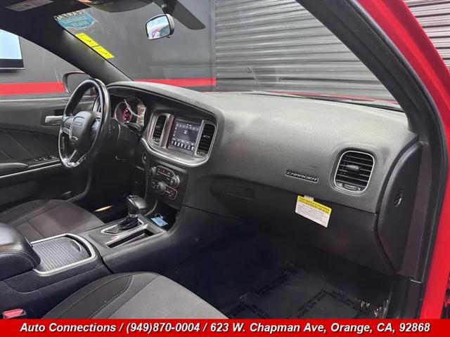 2022 Dodge Charger SXT RWD