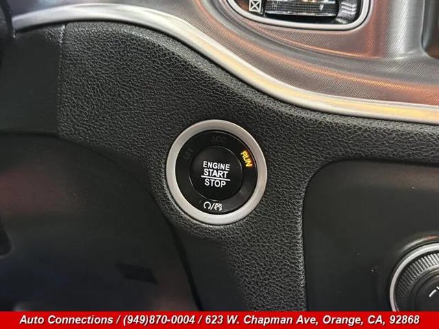 2022 Dodge Charger SXT RWD