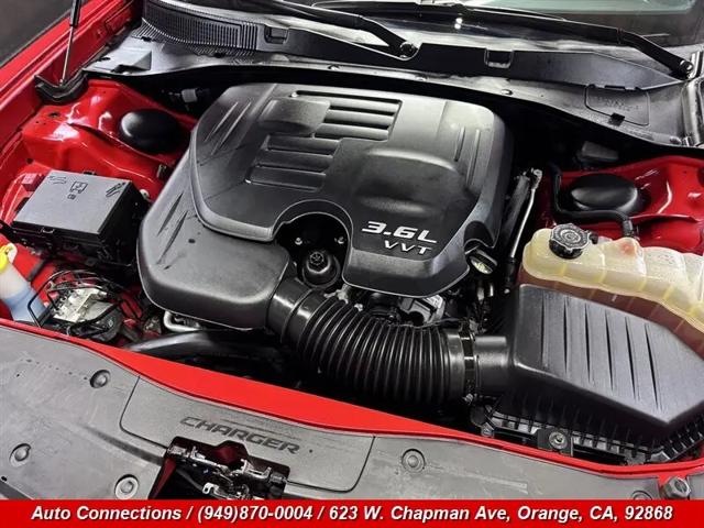 2022 Dodge Charger SXT RWD
