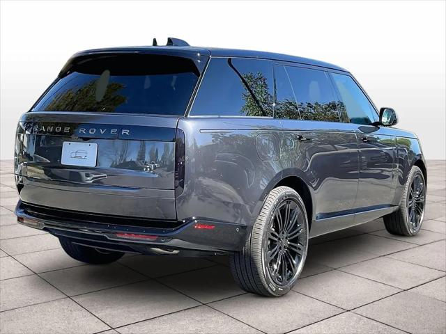 2026 Land Rover Range Rover P400 SE 7 Seat