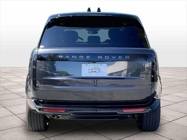 2026 Land Rover Range Rover P400 SE 7 Seat