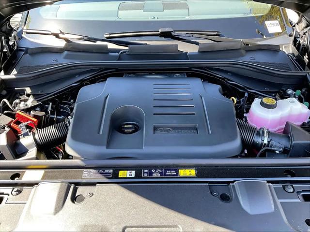 2026 Land Rover Range Rover P400 SE 7 Seat