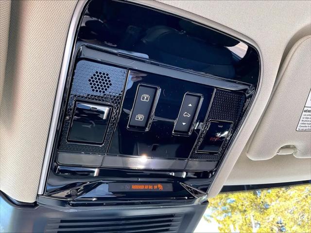 2026 Land Rover Range Rover P400 SE 7 Seat