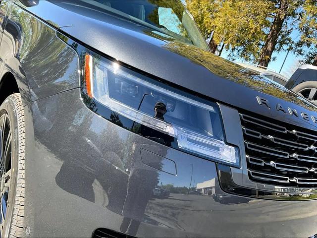 2026 Land Rover Range Rover P400 SE 7 Seat
