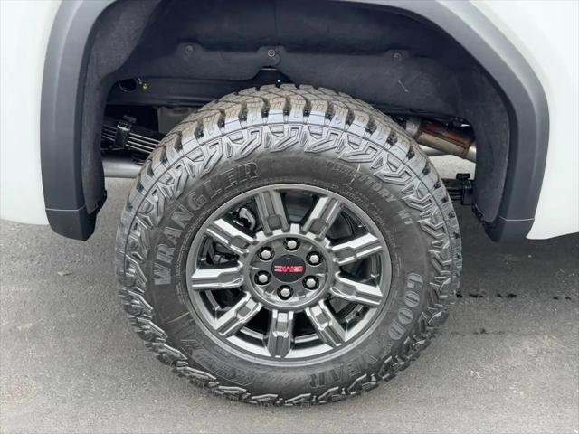 2026 GMC Sierra 1500 Crew Cab, Short Bed, AT4X, 4WD