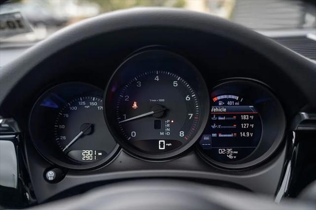 2026 Porsche Macan Macan