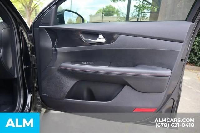 2023 Kia Forte GT Manual