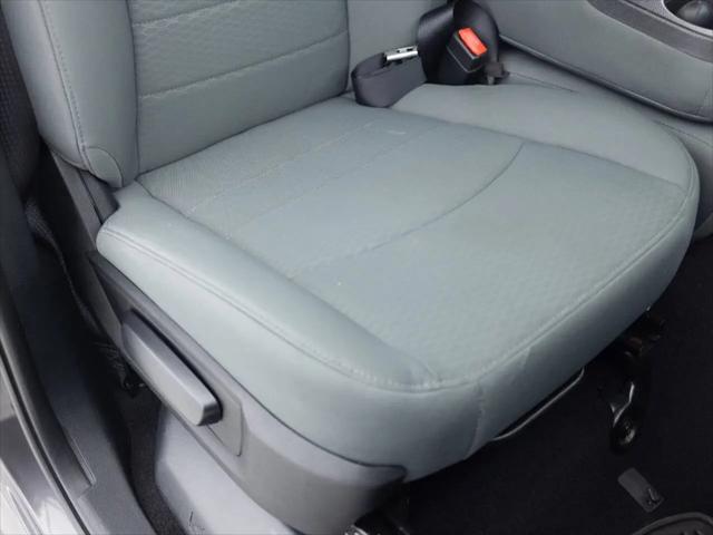 2018 Ram 1500 Express Quad Cab 4x4 6'4" Box