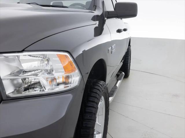 2018 Ram 1500 Express Quad Cab 4x4 6'4" Box