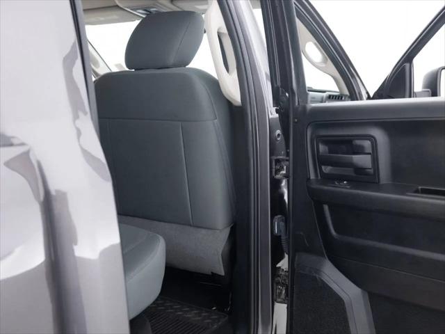 2018 Ram 1500 Express Quad Cab 4x4 6'4" Box