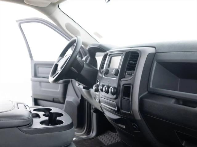 2018 Ram 1500 Express Quad Cab 4x4 6'4" Box