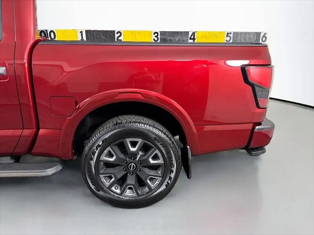 2023 Nissan Titan Crew Cab Platinum Reserve 4x4