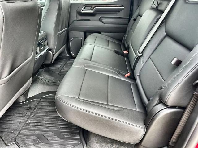 2026 GMC Sierra 1500 Crew Cab, Short Bed, SLT, 4WD